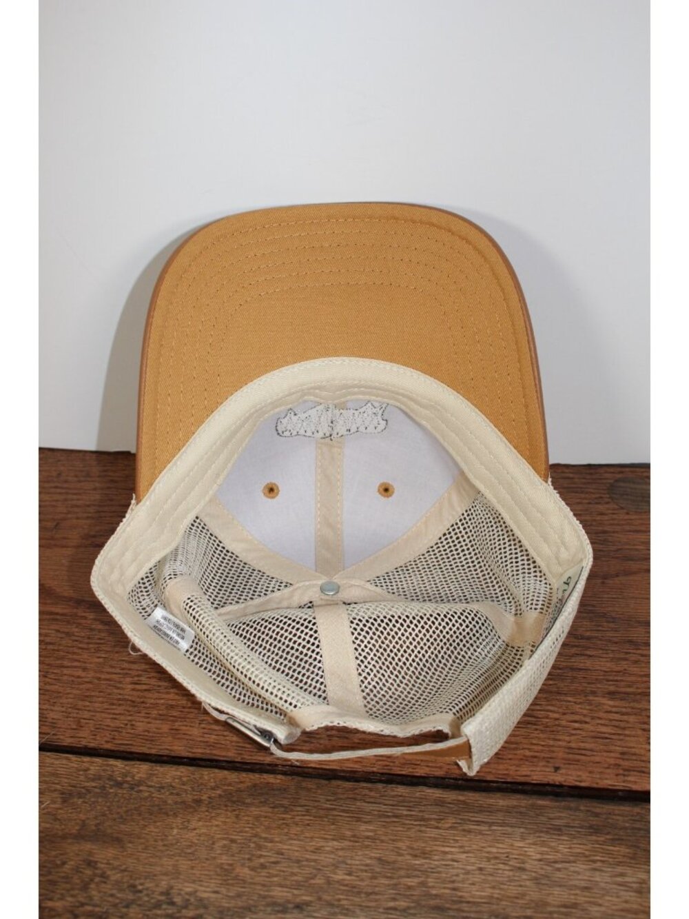 Yellowstone Tan Leather SnapBack With Buffalo Patch Mesh Back American Needle - Picture 5 of 5